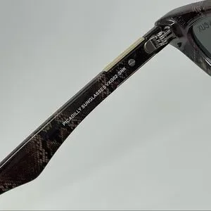 Rare Veux Sunglasses Picadilly Sunglasses - snake print Brand new, never worn veux | Accessories | Rare Veux Sunglasses Picadilly  main image 4